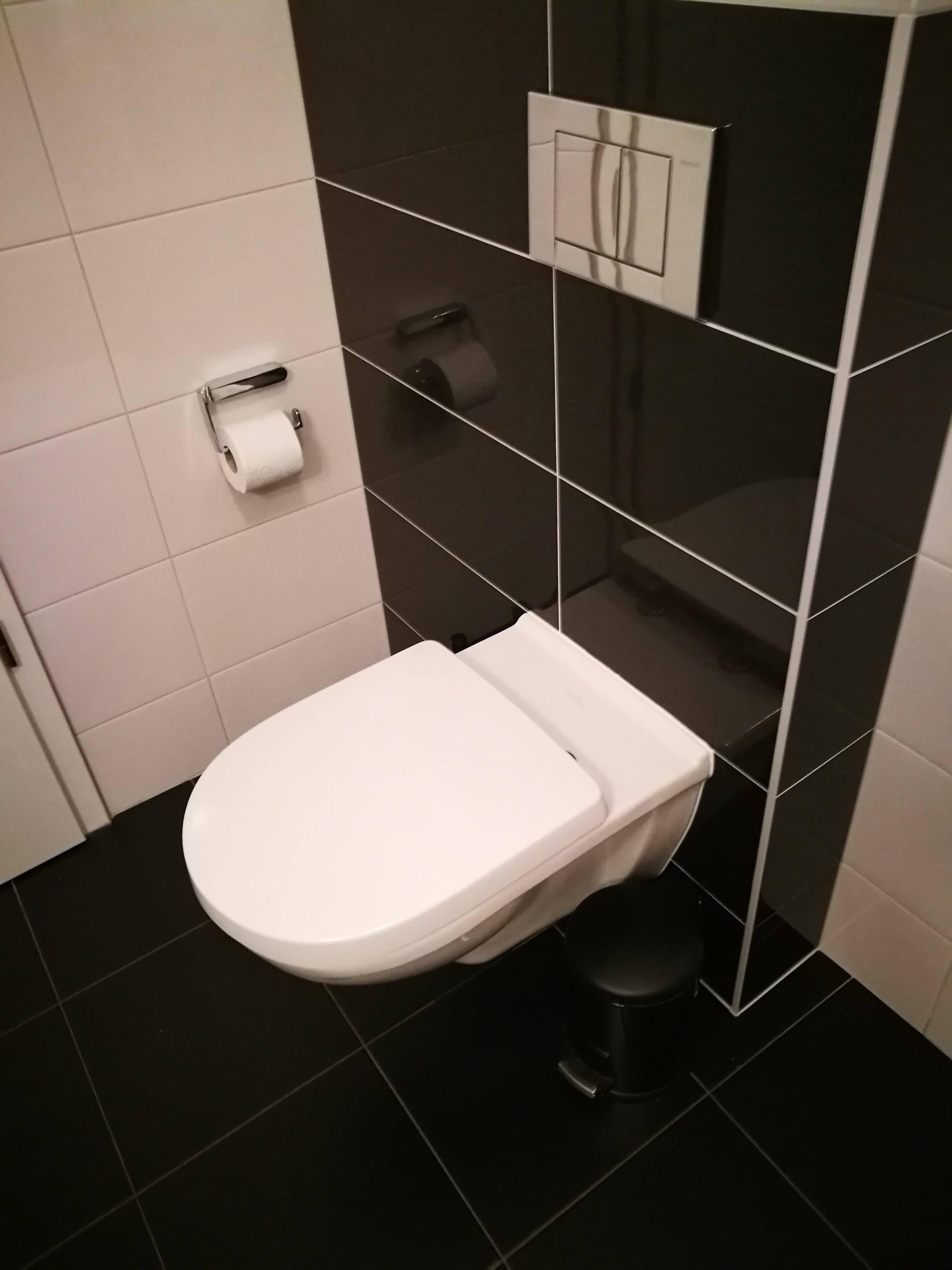 Shs Suite Home Sweet Strassen III 外观 照片